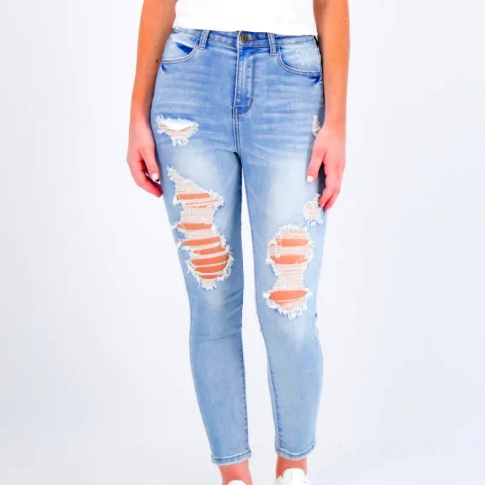 Gogo Jeans Acid Washed Destructed Mid Rise Ankle Jeans‎